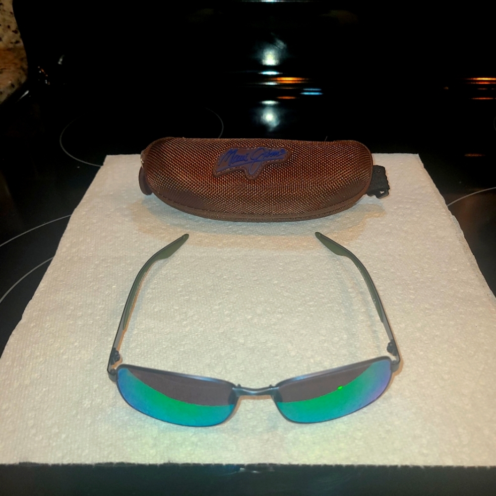 Maui Jim shoal green sunglasses